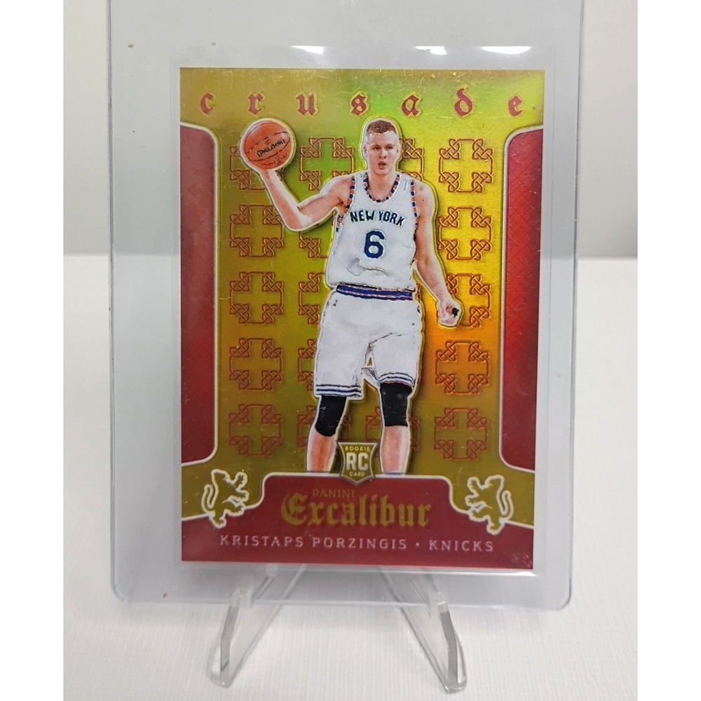 2015-16 Panini Excalibur Crusade Kristaps Porzingis #39 Red /149 RC NBA Knicks